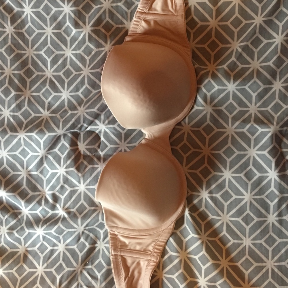 Victoria Secret PINK strapless Demi Bra!